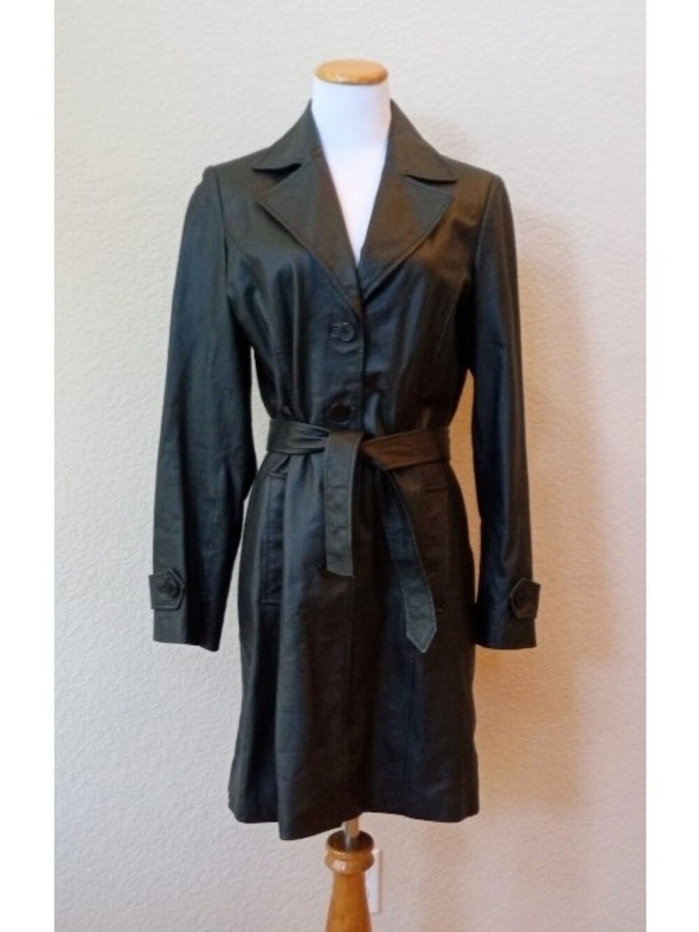 Metrostyle vintage black leather belted trench coat *size 8 TALL